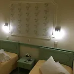 Aegli 1876 Hotell Tínos