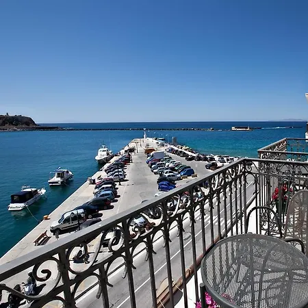 Aegli 1876 Hotel Tinos