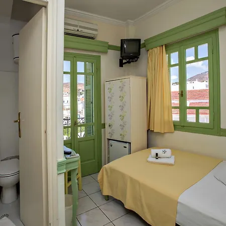 Hotel Aegli 1876 Tinos
