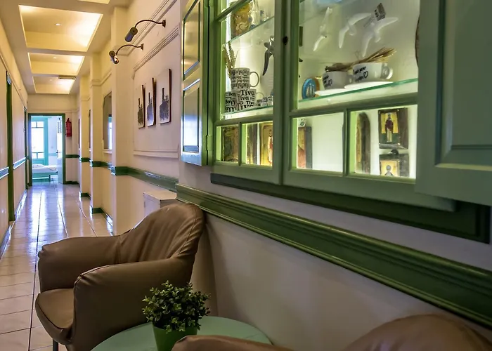 Aegli 1876 فندق *