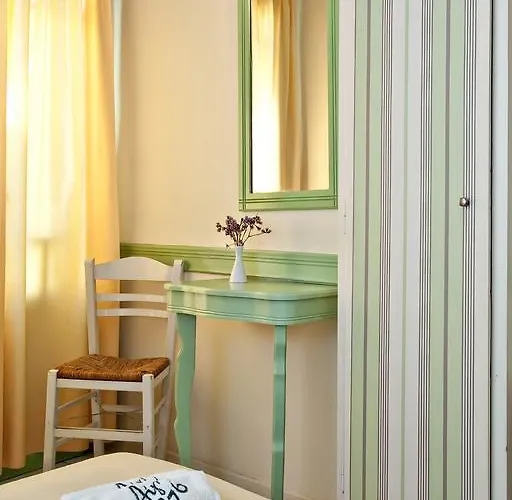 Hotel Aegli 1876 Tinos